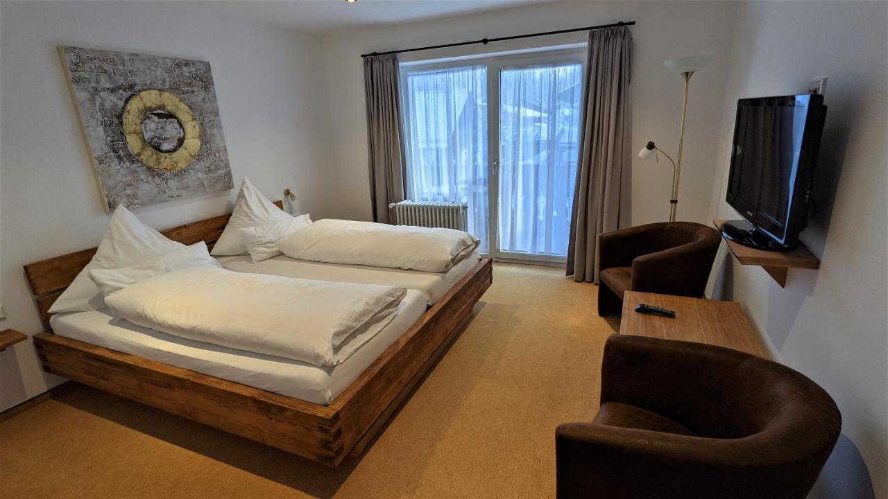 Ferienhaus Wetterstein ไกรน์เนา ภายนอก รูปภาพ